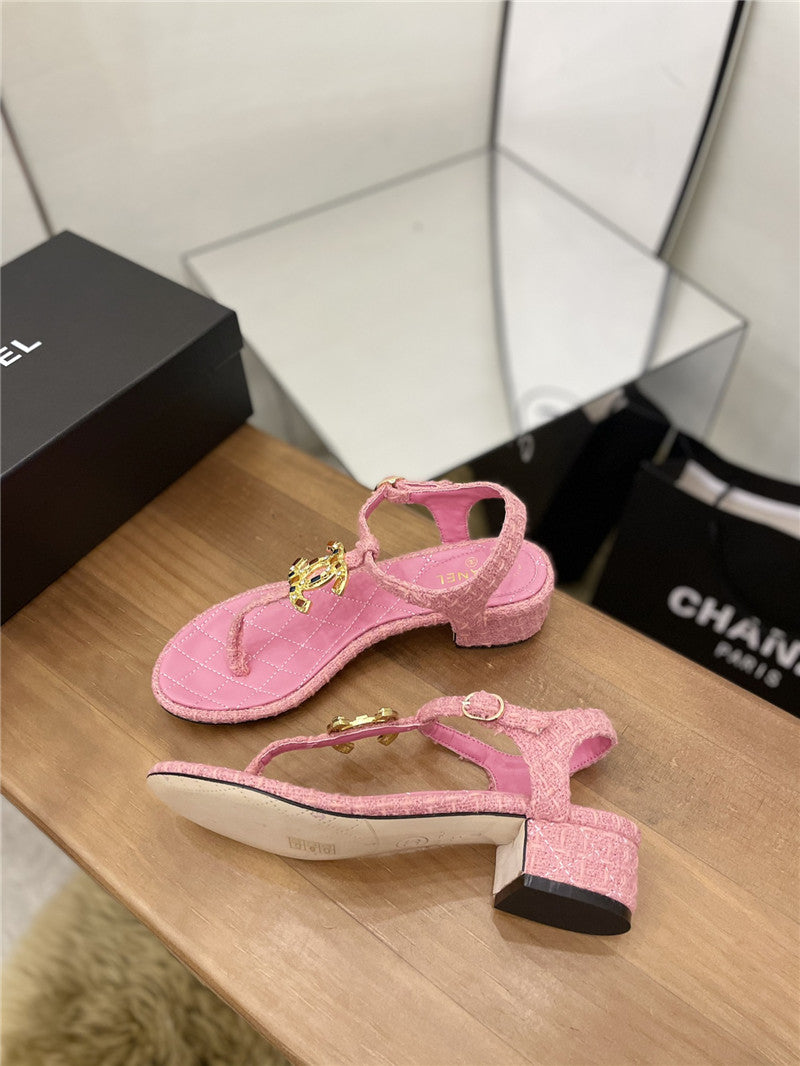 High Quality Luxury Chanel Pearl Buckle Classic Thong Sandals – Style 46374 product detail