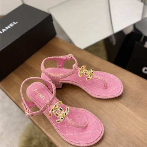 High Quality Luxury Chanel Pearl Buckle Classic Thong Sandals – Style 46374