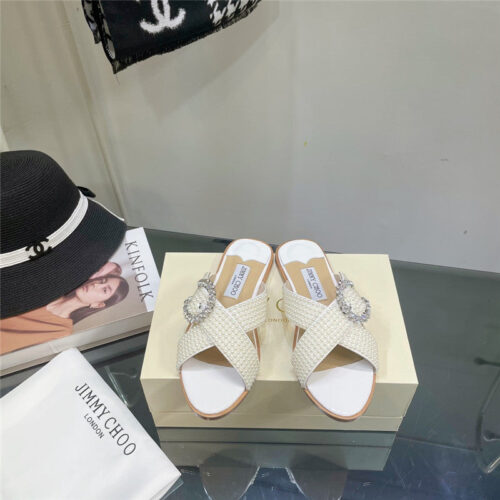 High Quality Luxury Jimmy Choo Pearl Flat Slippers product detail
