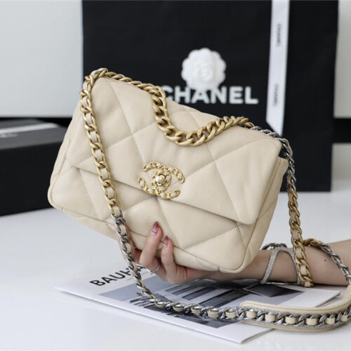 High Quality Luxury Chanel 19 Bag Small – Style 46768 product detail