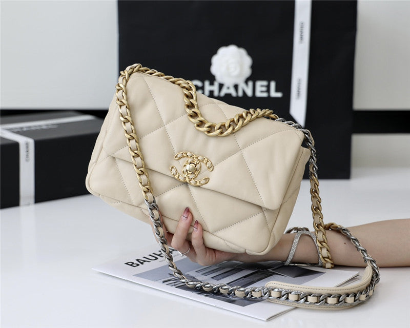 High Quality Luxury Chanel 19 Bag Small – Style 46768 product detail
