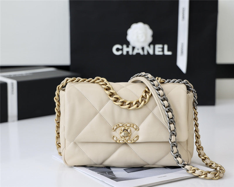 High Quality Luxury Chanel 19 Bag Small – Style 46768 product detail
