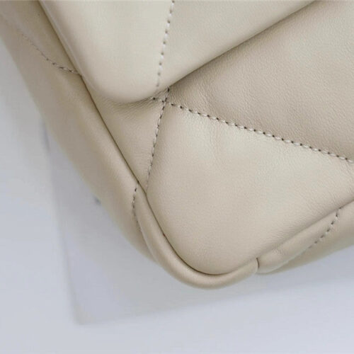 High Quality Luxury Chanel 19 Bag Small – Style 46768 product detail