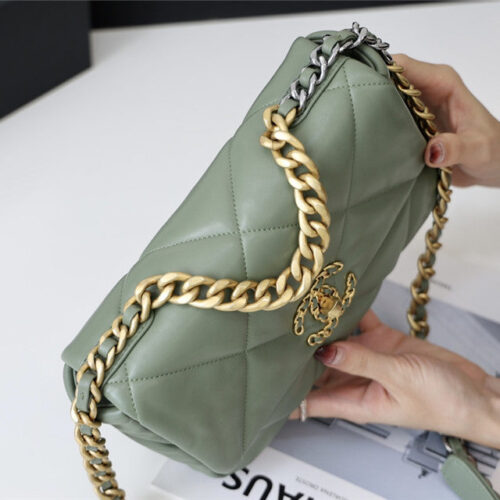 High Quality Luxury Chanel 19 Bag Small – Style 46763 product detail