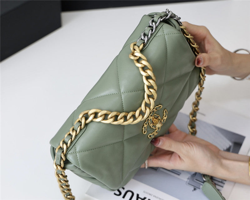 High Quality Luxury Chanel 19 Bag Small – Style 46763 product detail