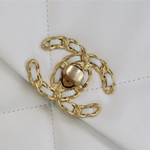 High Quality Luxury Chanel 19 Bag White product detail
