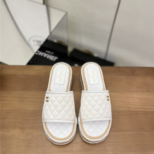High Quality Luxury Chanel Diamond Wedge Slippers – Style 40678 product detail