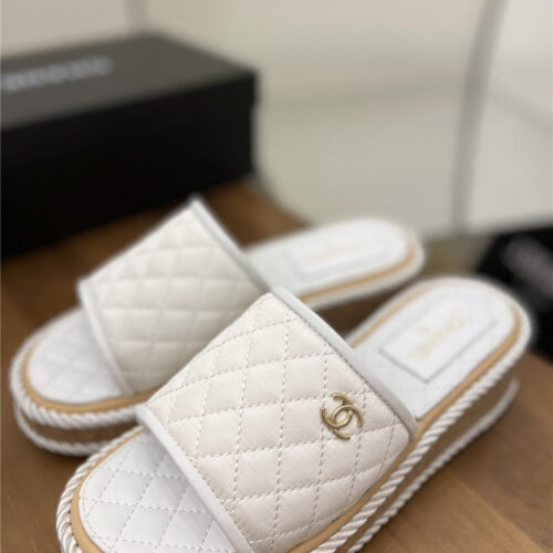 High Quality Luxury Chanel Diamond Wedge Slippers – Style 40678 product detail
