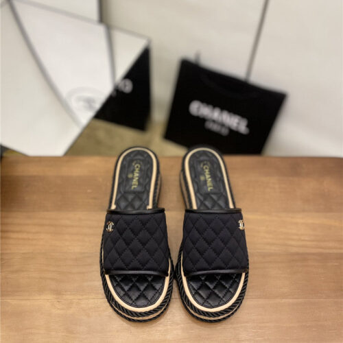 High Quality Luxury Chanel Diamond Wedge Slippers product detail