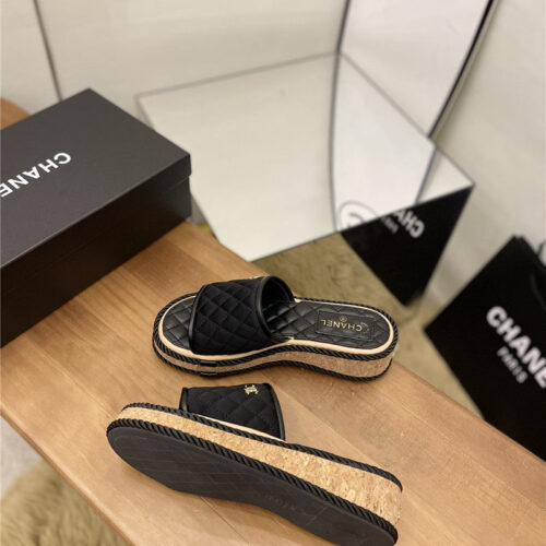High Quality Luxury Chanel Diamond Wedge Slippers product detail