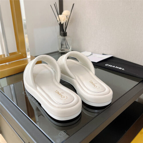 High Quality Luxury Chanel Flat Sandals Slippers product detail