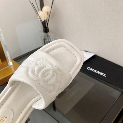 High Quality Luxury Chanel Flat Sandals Slippers product detail