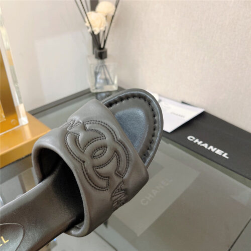 High Quality Luxury Chanel Chunky Heel Sandals Slippers – Style 07206 product detail