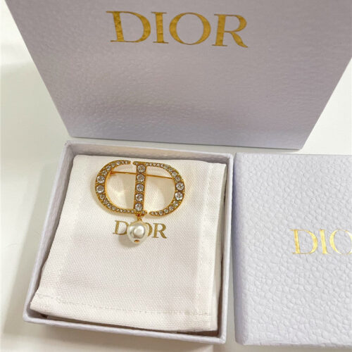 High Quality Luxury Dior Cd Drop Bead Brooch alternate view