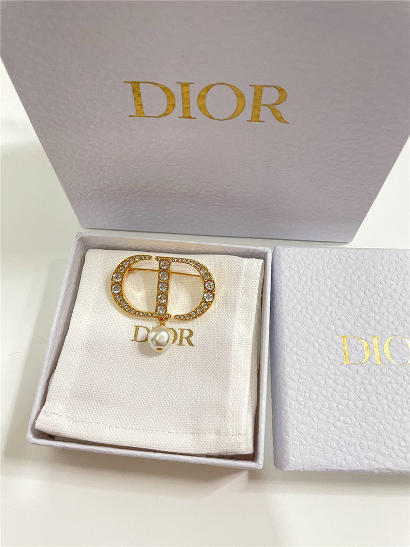 High Quality Luxury Dior Cd Drop Bead Brooch product detail