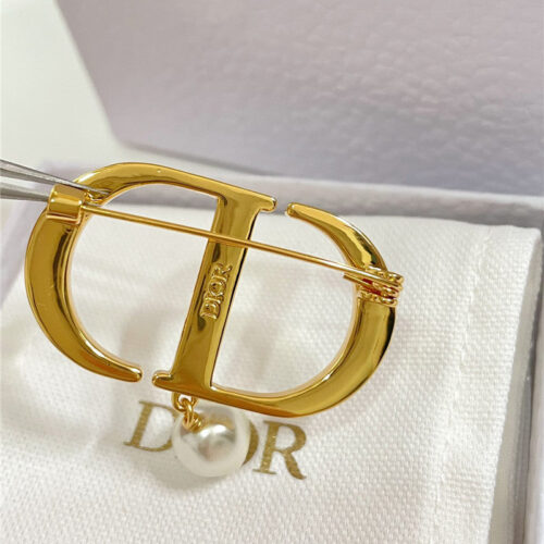 High Quality Luxury Dior Cd Drop Bead Brooch product detail