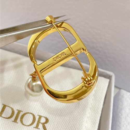 High Quality Luxury Dior Cd Drop Bead Brooch product detail
