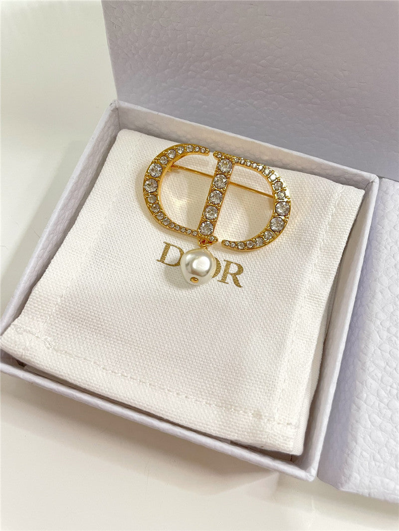 High Quality Luxury Dior Cd Drop Bead Brooch product detail
