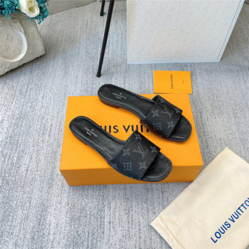 High Quality Luxury Louis Vuitton Revival Flat Slippers – Style 34691