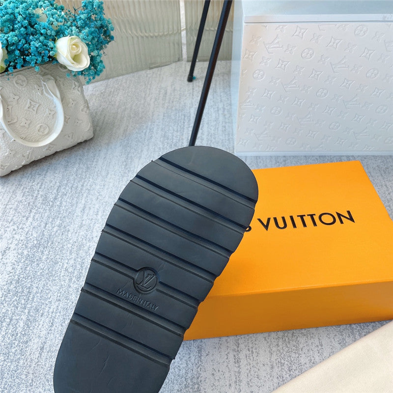 High Quality Luxury Louis Vuitton Platform Flip-Flops – Style 32163 product detail