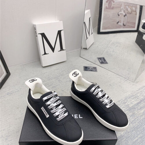 High Quality Luxury Chanel Classic Graffiti Sneakers product detail