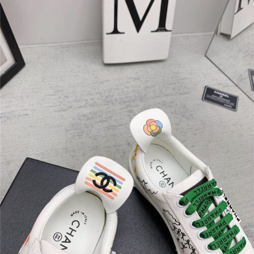 High Quality Luxury Chanel Classic Graffiti Sneakers – Style 93990 product detail