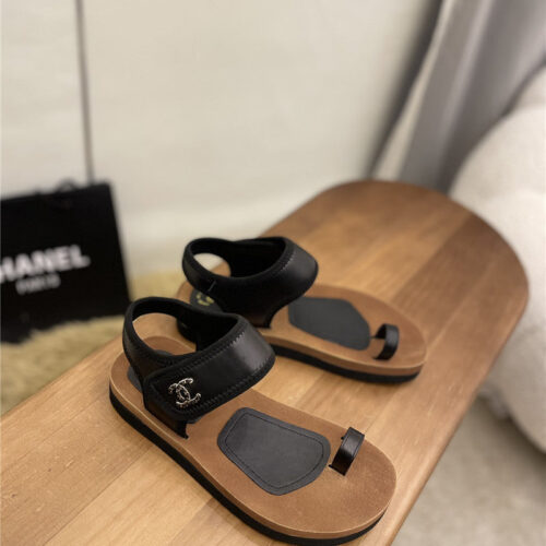 High Quality Luxury Chanel New Platform Sandals – Style 47302