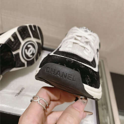 High Quality Luxury Chanel Logo Sneakers Womens – Style 92294 product detail
