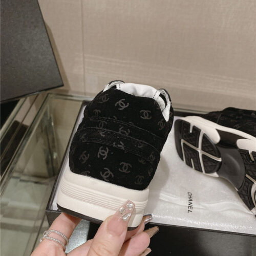High Quality Luxury Chanel Logo Sneakers Womens – Style 64614 product detail