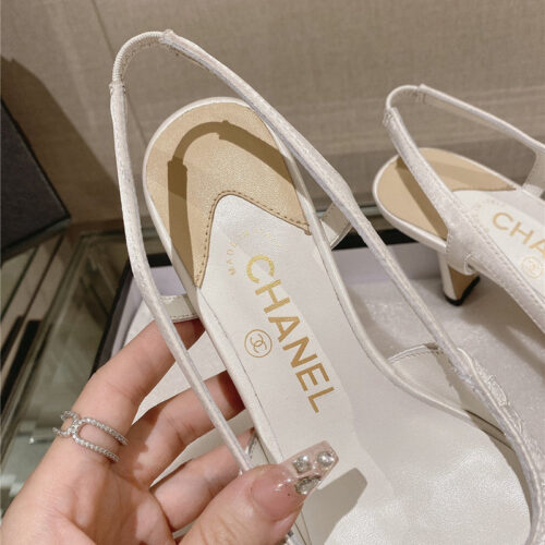 High Quality Luxury Chanel Vintage Lace Heeled Sandals – Style 58918 product detail
