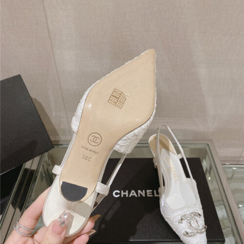 High Quality Luxury Chanel Vintage Lace Heeled Sandals – Style 58918 product detail