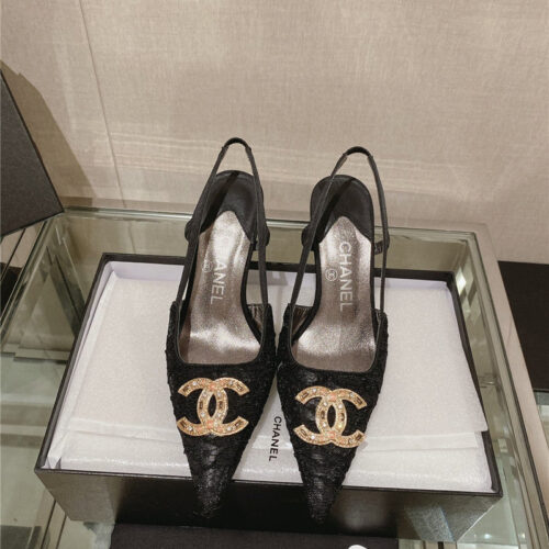 High Quality Luxury Chanel Vintage Lace Heeled Sandals – Style 81510 alternate view