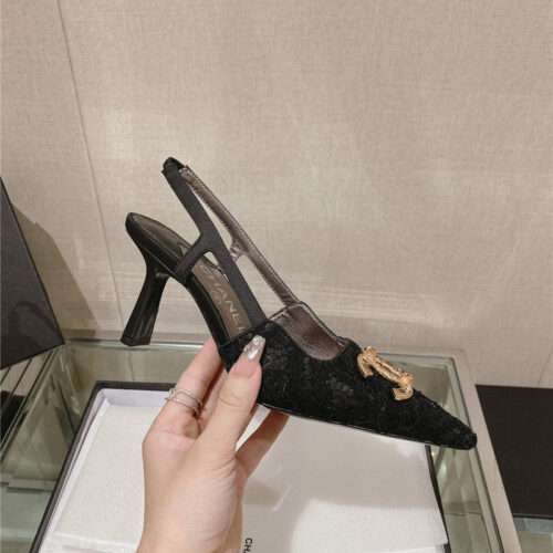 High Quality Luxury Chanel Vintage Lace Heeled Sandals – Style 81510 product detail
