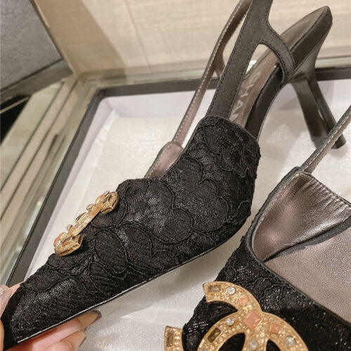High Quality Luxury Chanel Vintage Lace Heeled Sandals – Style 81510 product detail