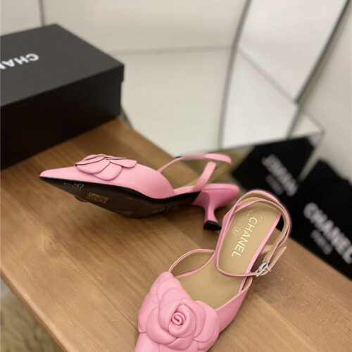 High Quality Luxury Chanel Exquisite Retro Shoes Sandals product detail