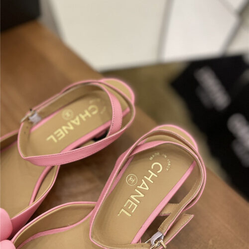 High Quality Luxury Chanel Exquisite Retro Shoes Sandals product detail