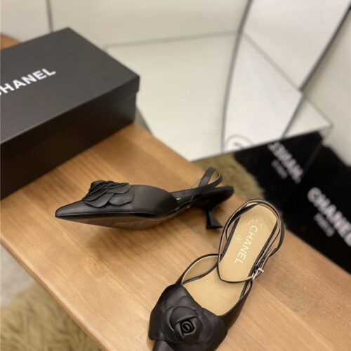 High Quality Luxury Chanel Exquisite Retro Shoes Sandals – Style 41638 product detail