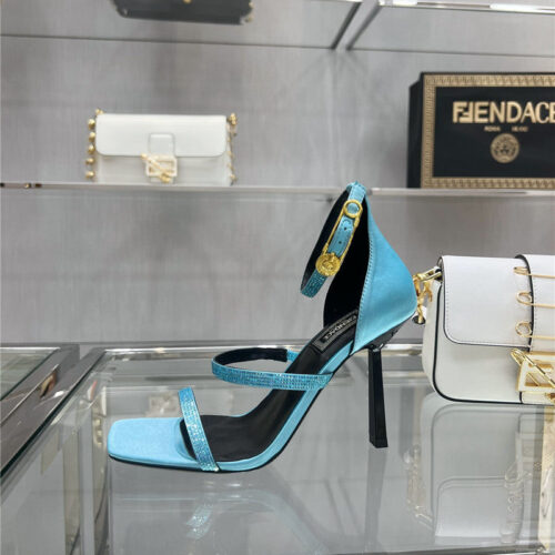 High Quality Luxury Fendi Joint Catwalk Show Sandals product detail