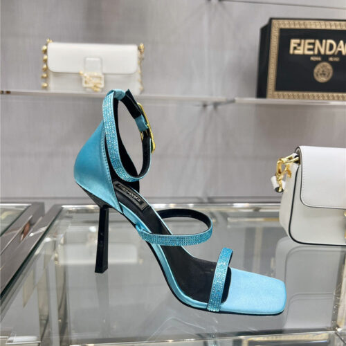 High Quality Luxury Fendi Joint Catwalk Show Sandals product detail