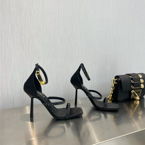 High Quality Luxury Fendi Joint Catwalk Show Sandals – Style 34579 product detail