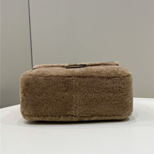 High Quality Luxury Fendi Lambswool Baguette Bag – Style 32535 product detail
