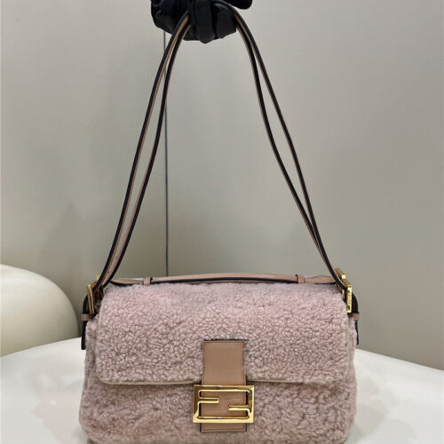 High Quality Luxury Fendi Lambswool Baguette Bag