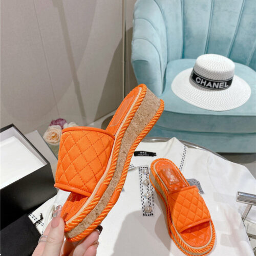 High Quality Luxury Chanel Flat Platform Slippers product detail