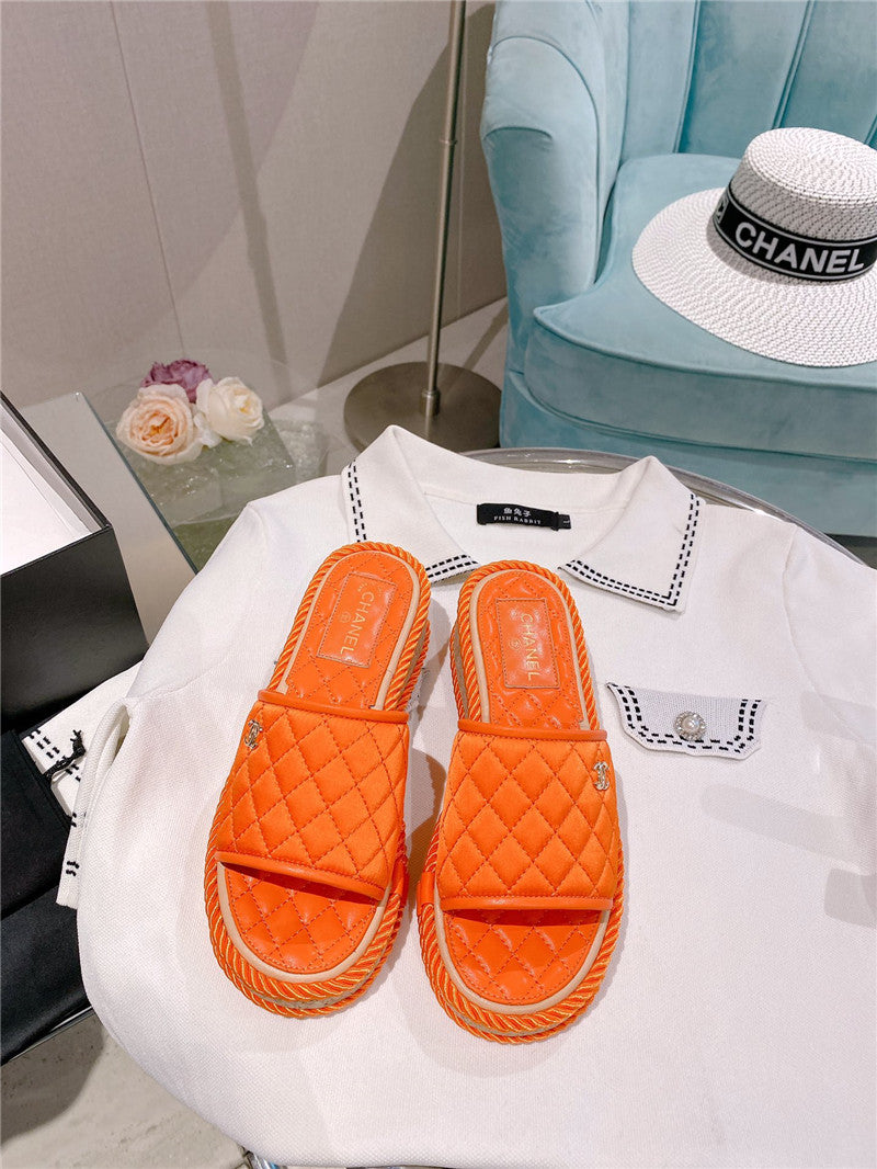 High Quality Luxury Chanel Flat Platform Slippers product detail