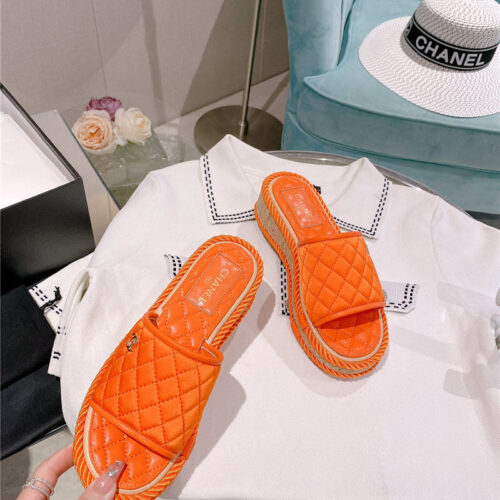 High Quality Luxury Chanel Flat Platform Slippers product detail