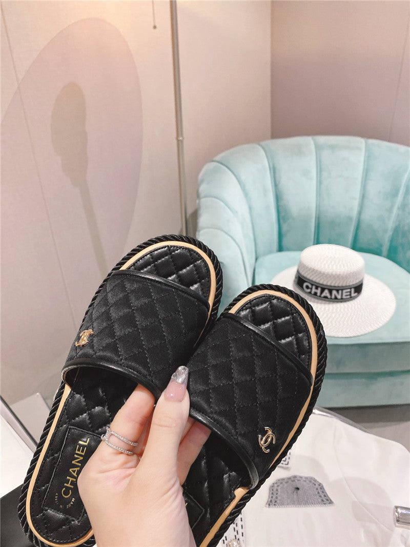 High Quality Luxury Chanel Flat Platform Slippers – Style 01478 product detail