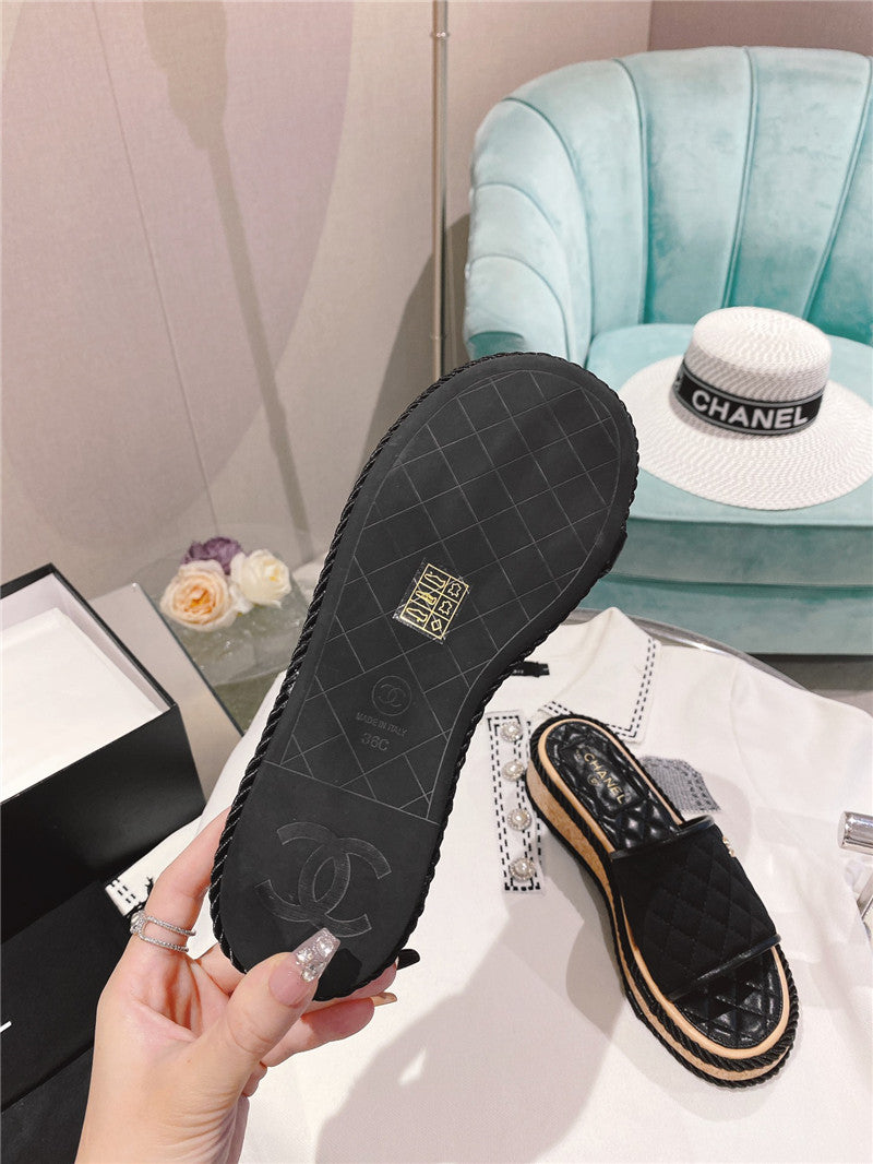 High Quality Luxury Chanel Flat Platform Slippers – Style 01478 product detail