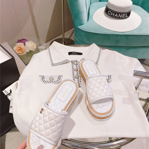 High Quality Luxury Chanel Flat Platform Slippers – Style 32550 product detail