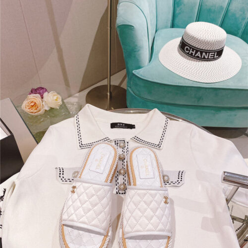 High Quality Luxury Chanel Flat Platform Slippers – Style 32550 product detail