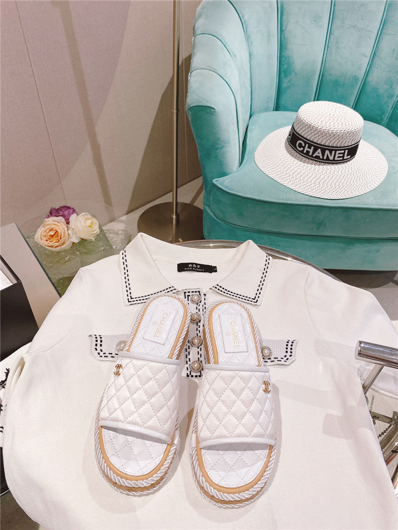 High Quality Luxury Chanel Flat Platform Slippers – Style 32550 product detail